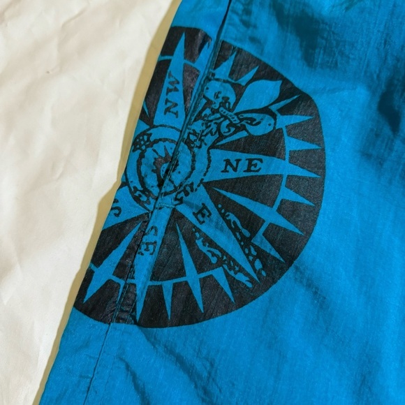 Speedo Men's Trunks Vintage Nylon Size Large Has Pockets ! - Picture 3 of 16